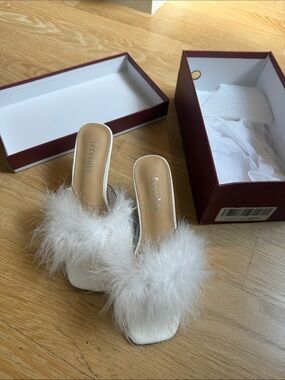 Fereshte White Faux Fur Slide Heels - Women's